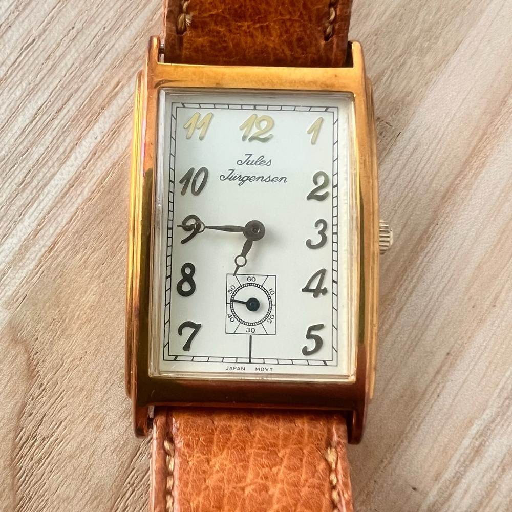 Vintage Jules Jurgensen gold tone curvex pigskin leather dress watch NEW BATTERY